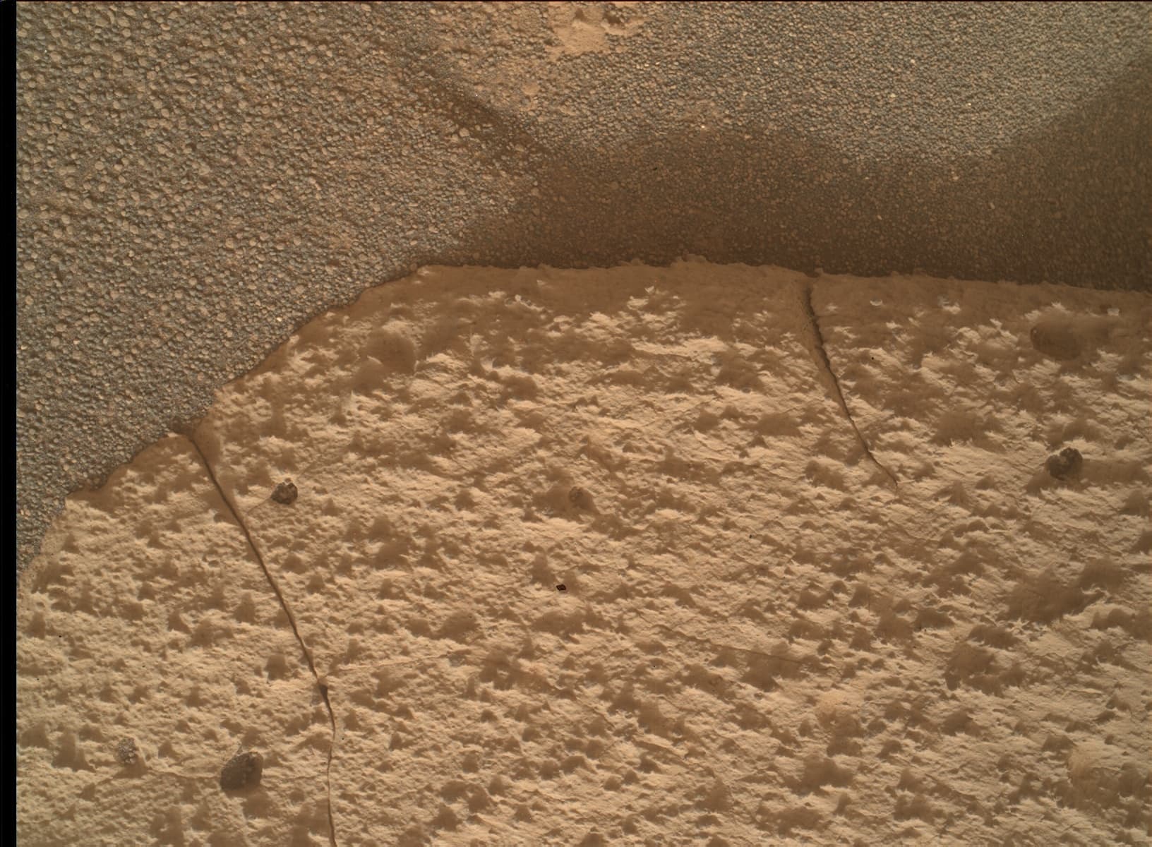 Mars image captured by MAHLI on Curiosity