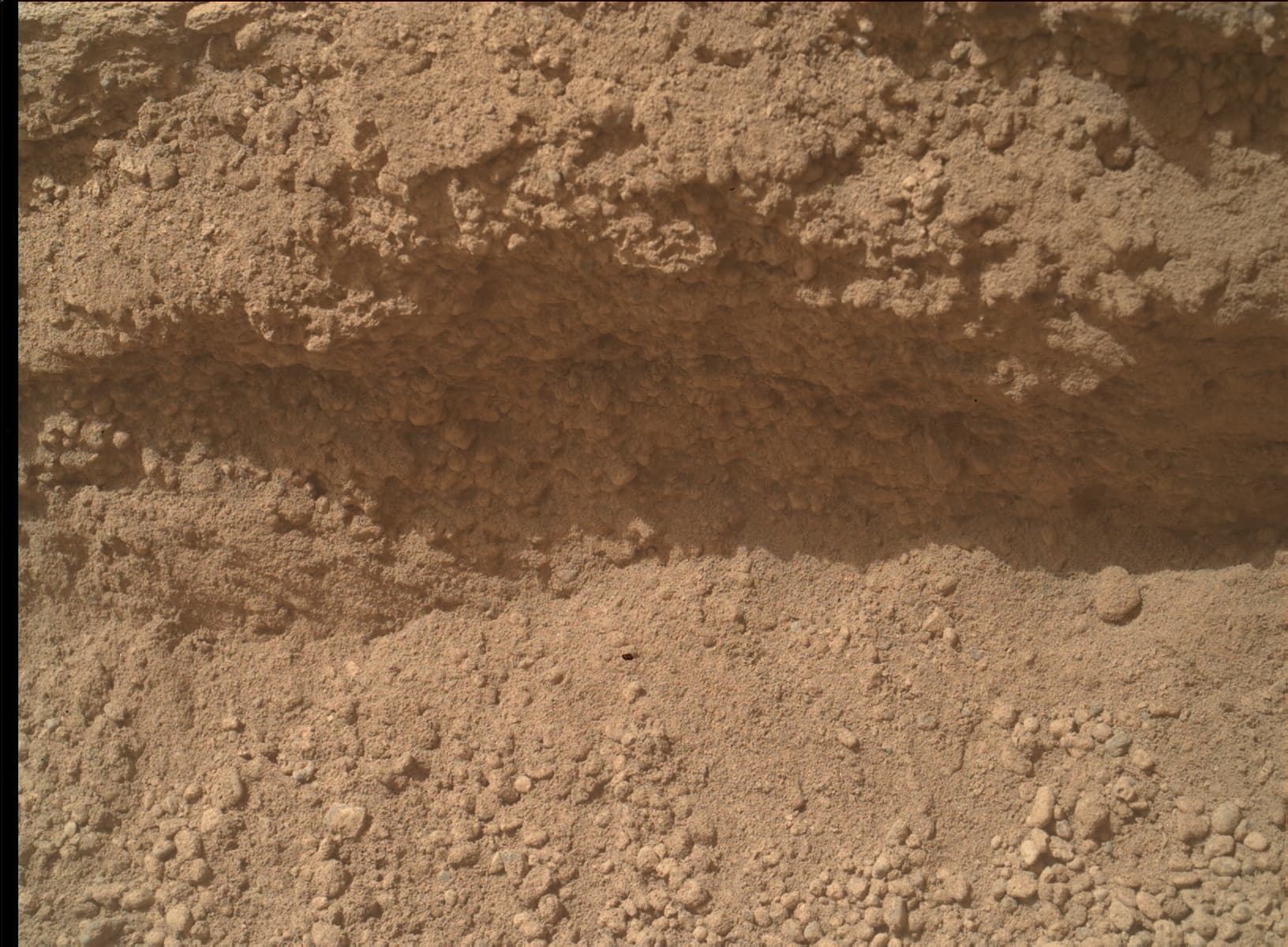 Foto de Marte da câmera MAHLI