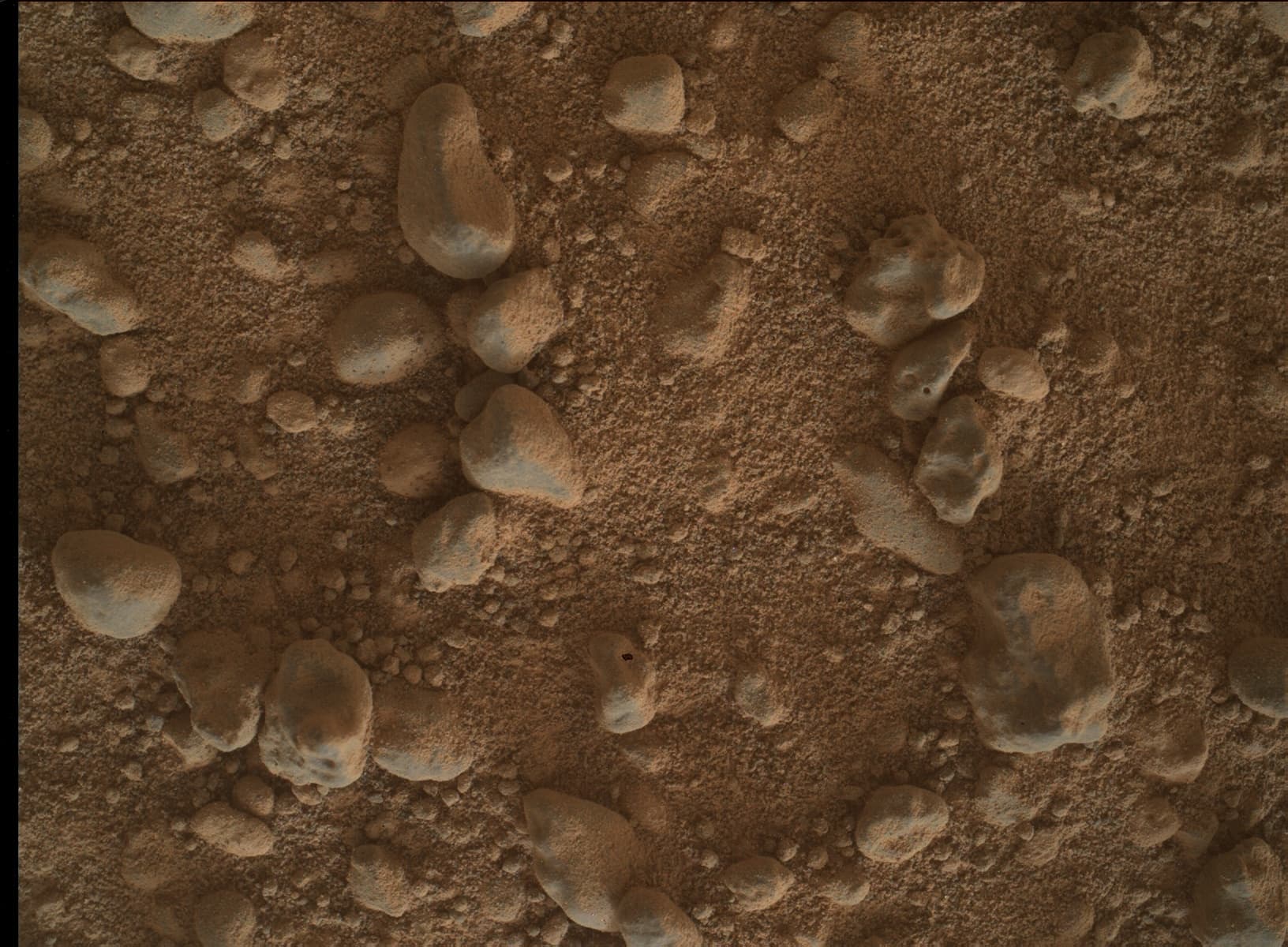 Mars image captured by MAHLI on Curiosity