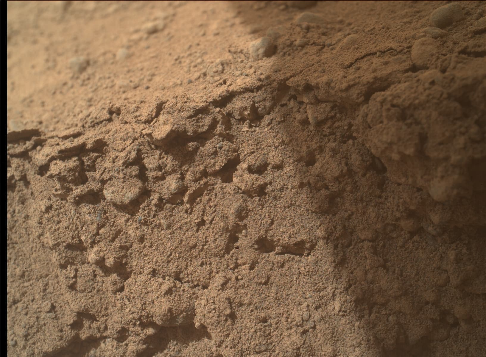Mars image captured by MAHLI on Curiosity
