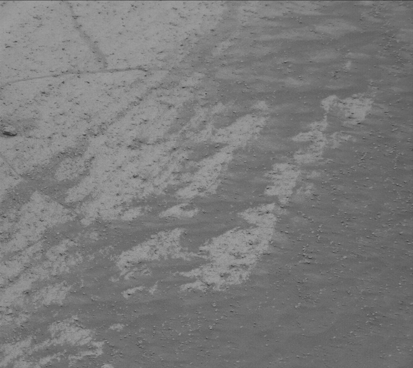 Mars image captured by MAST_RIGHT on Curiosity