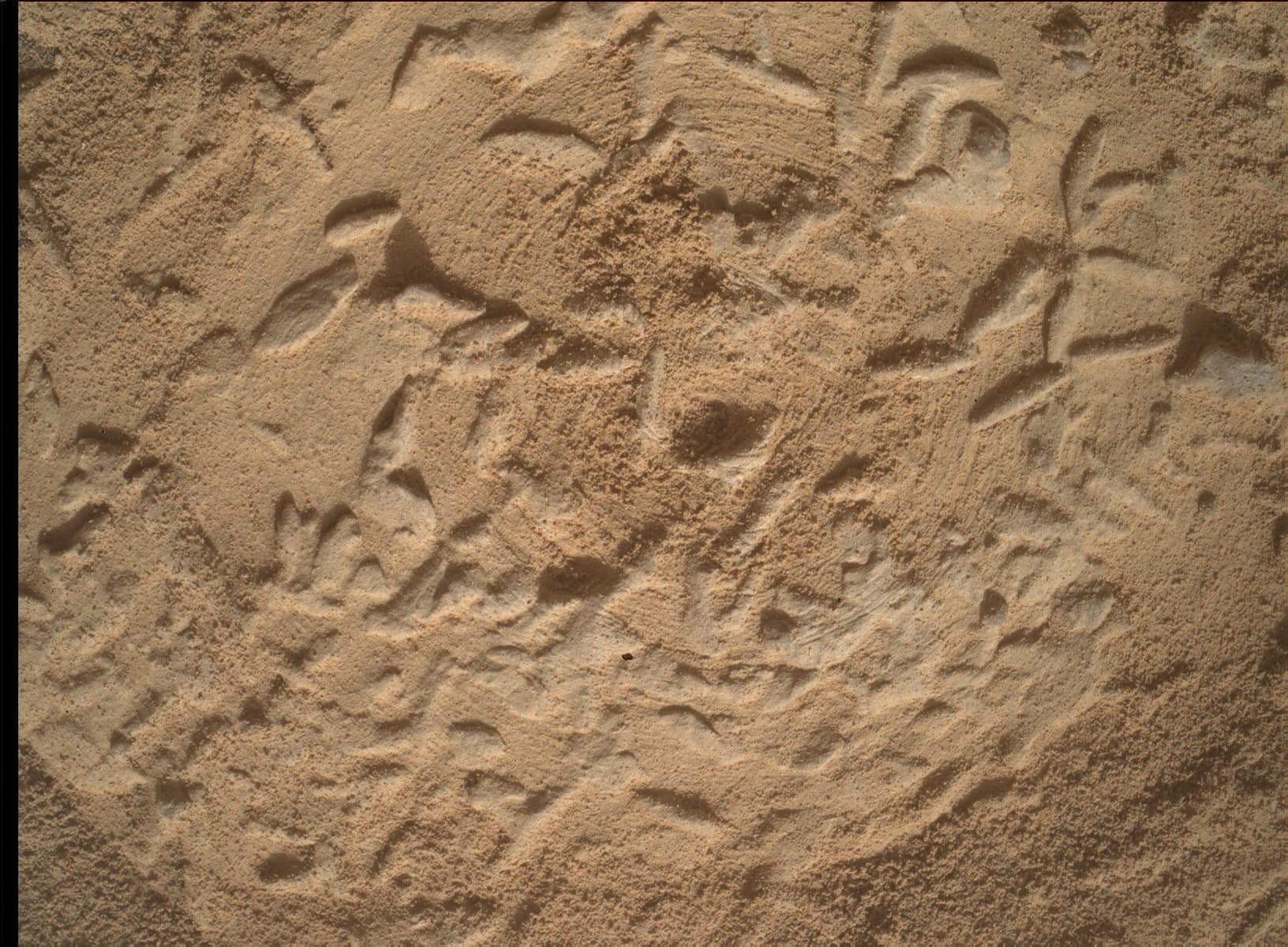 Foto de Marte da câmera MAHLI