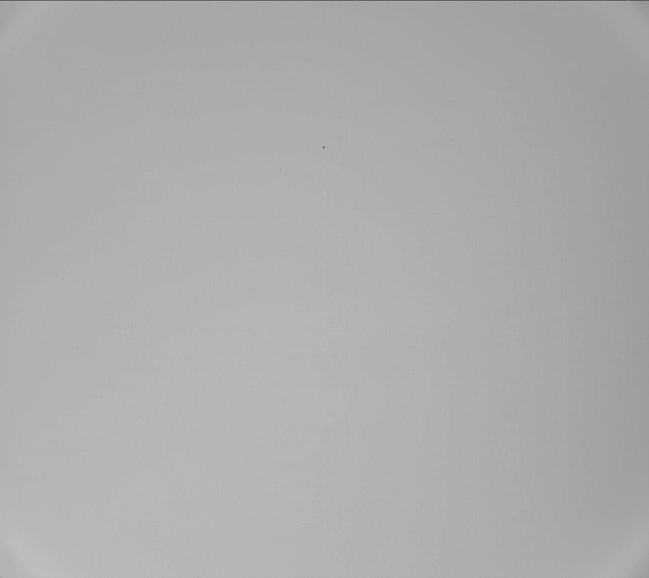 Mars image captured by MAST_RIGHT on Curiosity