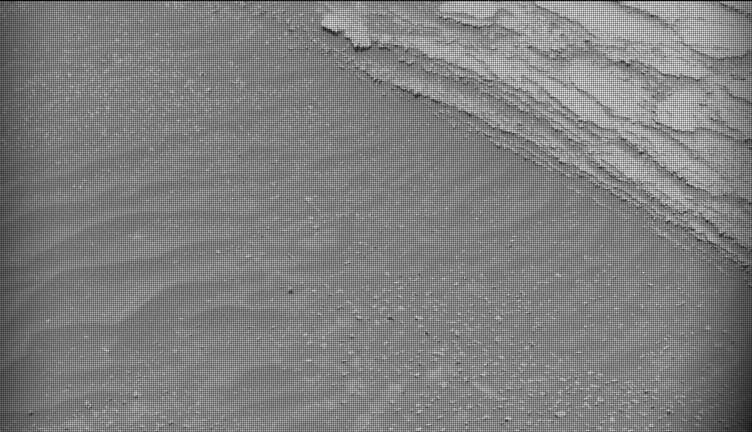 Mars image captured by MAST_LEFT on Curiosity