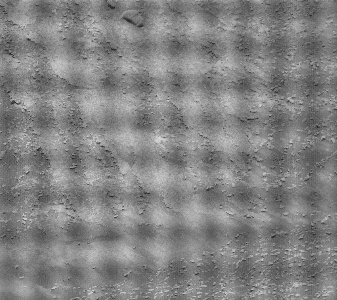 Mars image captured by MAST_RIGHT on Curiosity