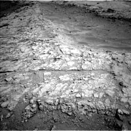 Foto de Marte da câmera NAV_LEFT_B