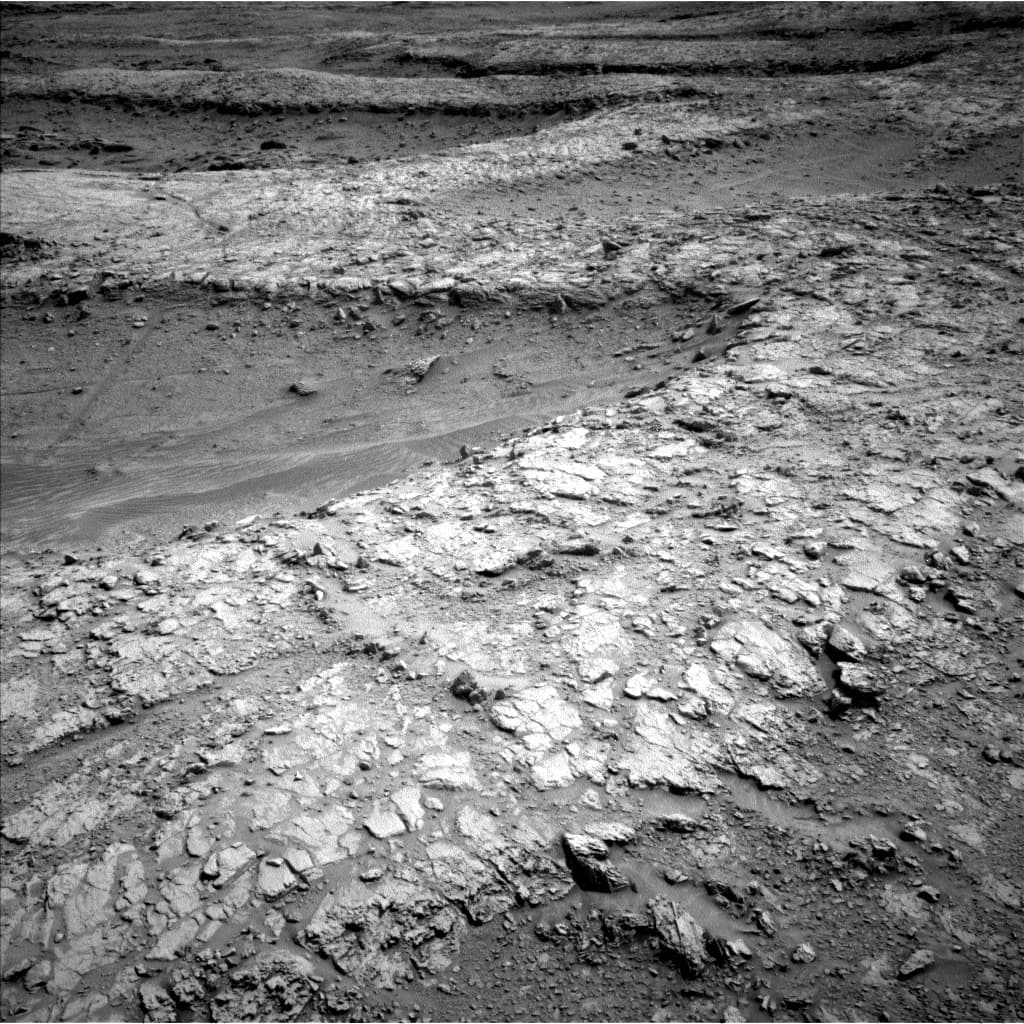 Foto de Marte da câmera NAV_LEFT_B