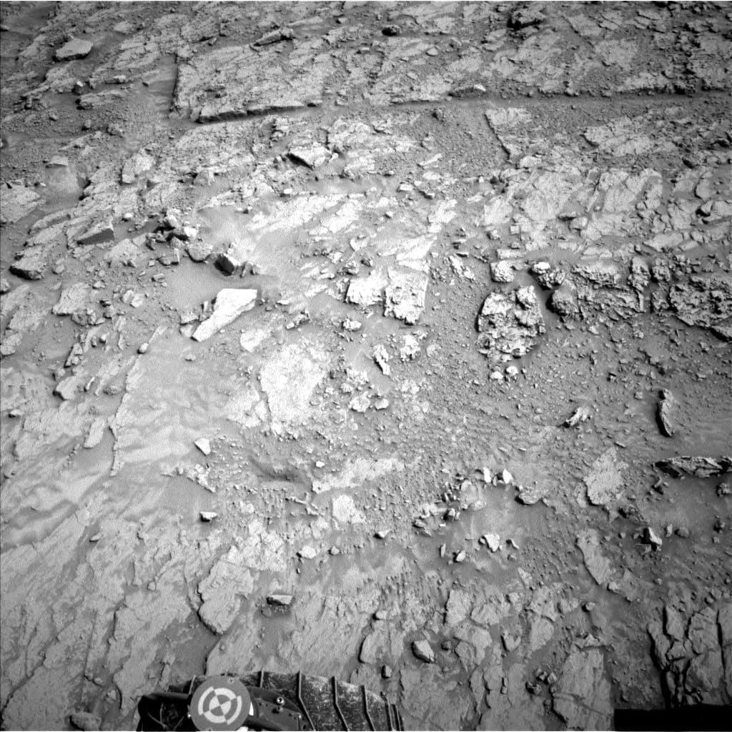 Foto de Marte da câmera NAV_LEFT_B