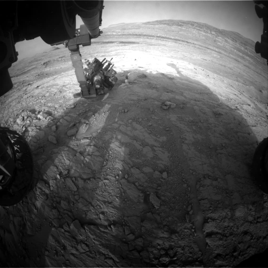 Foto de Marte da câmera FHAZ_LEFT_B