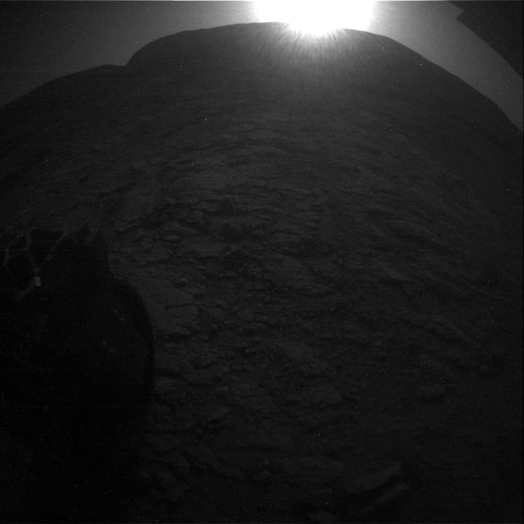 Foto de Marte da câmera RHAZ_LEFT_B