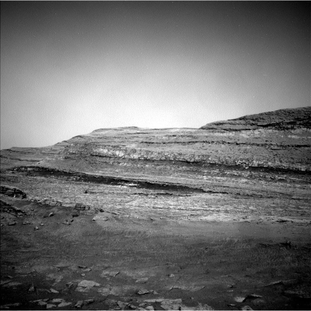 Foto de Marte da câmera NAV_LEFT_B