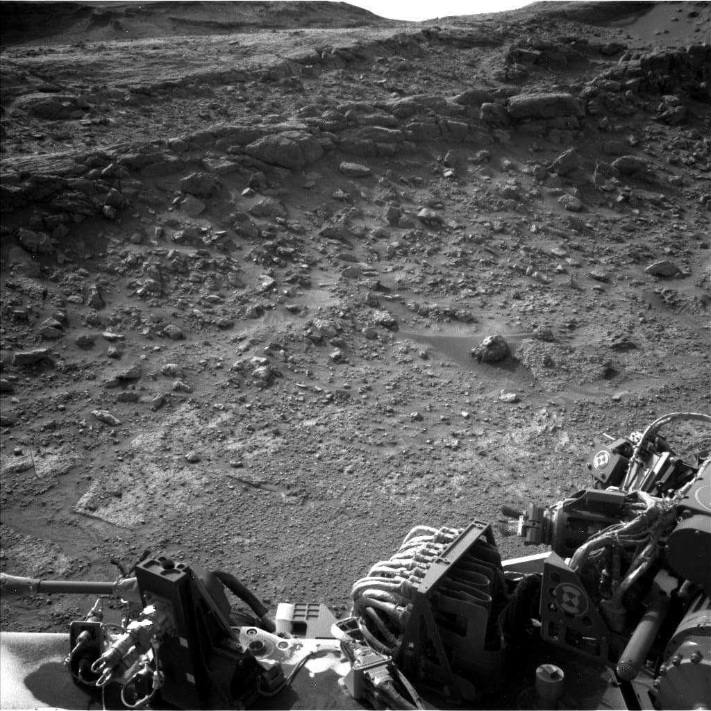 Foto de Marte da câmera NAV_LEFT_B