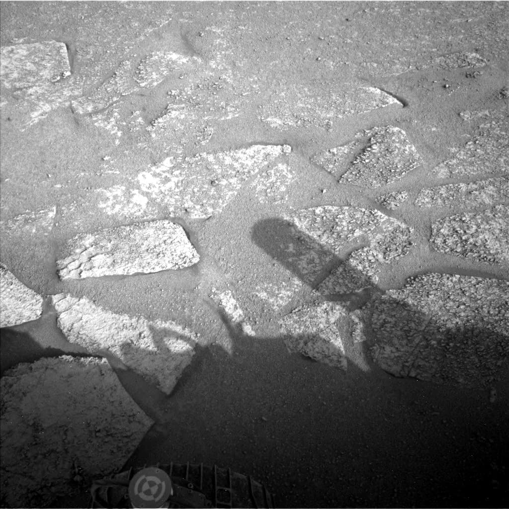 Foto de Marte da câmera NAV_LEFT_B