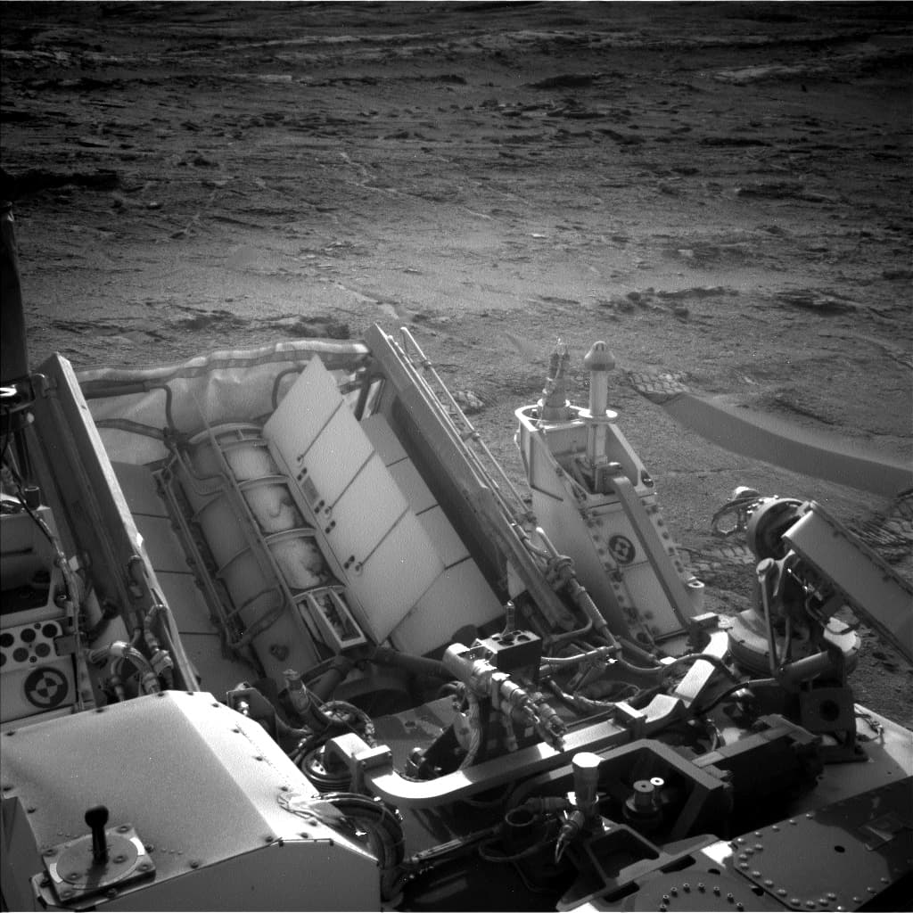 Foto de Marte da câmera NAV_LEFT_B