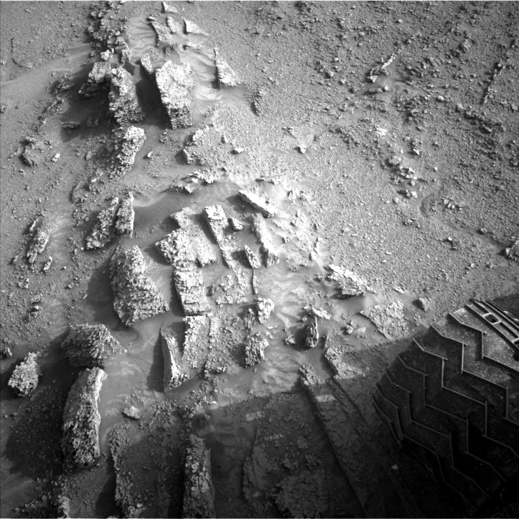 Foto de Marte da câmera NAV_LEFT_B