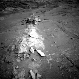 Foto de Marte da câmera NAV_LEFT_B