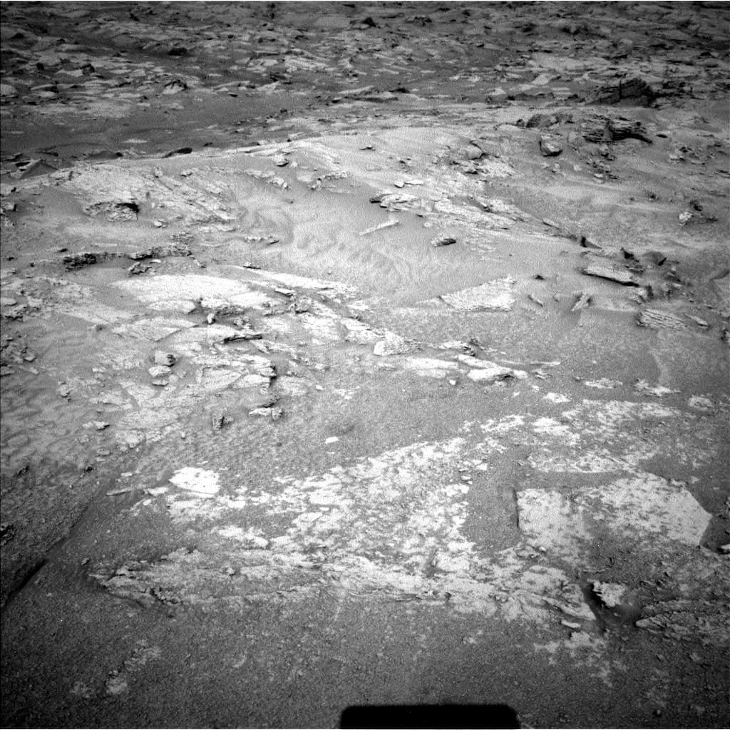 Foto de Marte da câmera NAV_LEFT_B