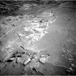 Foto de Marte da câmera NAV_LEFT_B