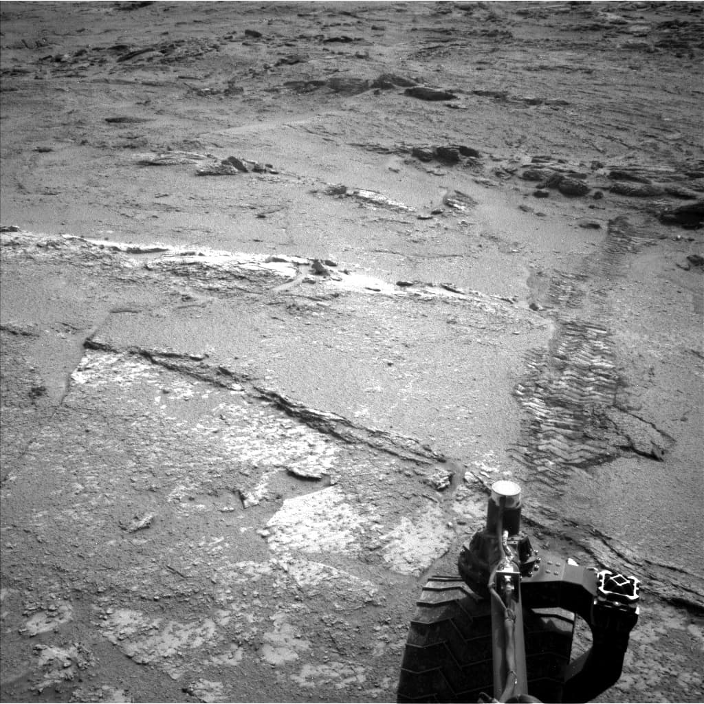 Foto de Marte da câmera NAV_LEFT_B