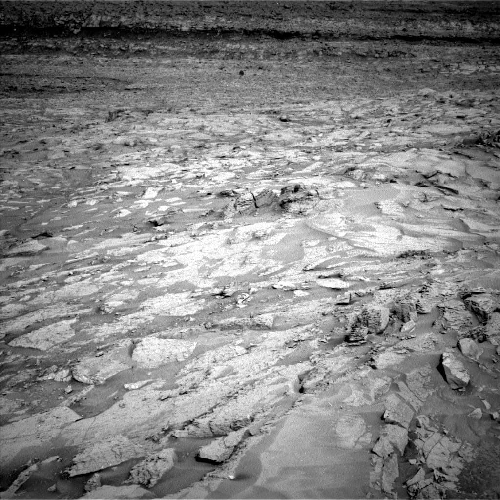 Foto de Marte da câmera NAV_LEFT_B