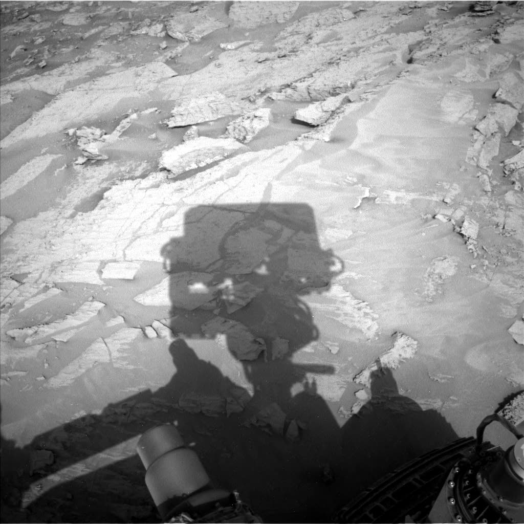 Foto de Marte da câmera NAV_LEFT_B