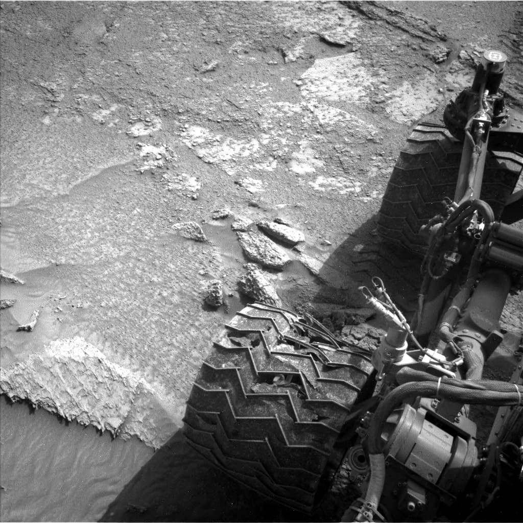 Foto de Marte da câmera NAV_LEFT_B