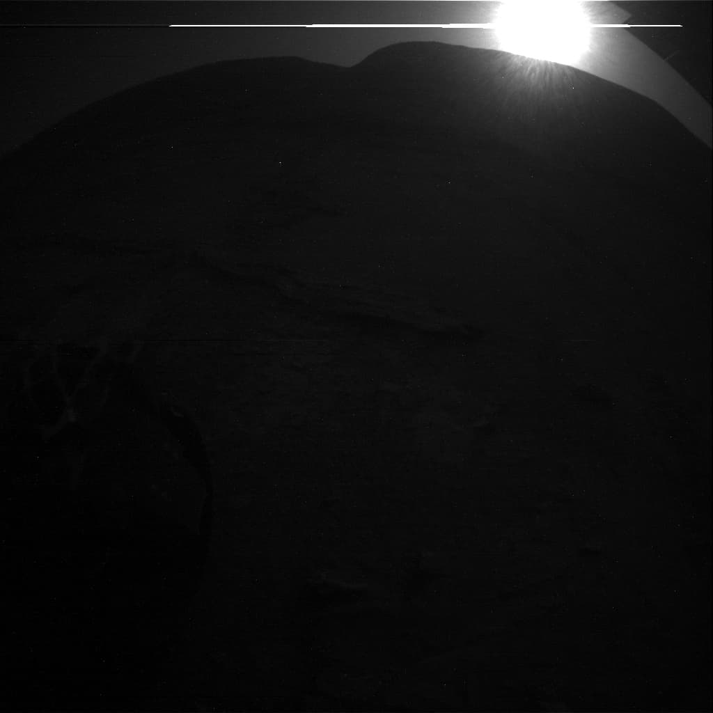 Foto de Marte da câmera RHAZ_LEFT_B