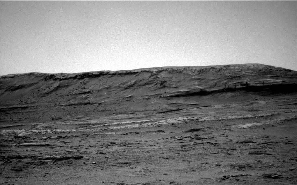 Foto de Marte da câmera NAV_LEFT_B