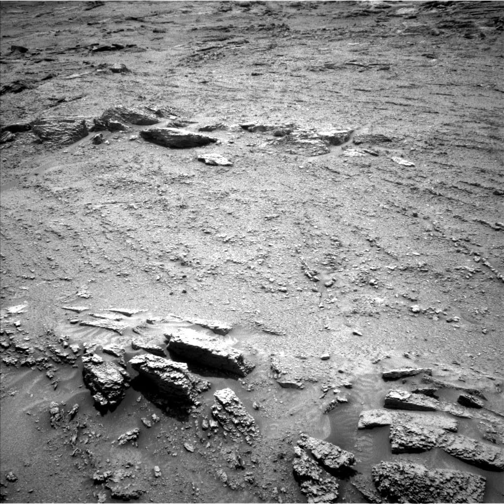 Foto de Marte da câmera NAV_LEFT_B