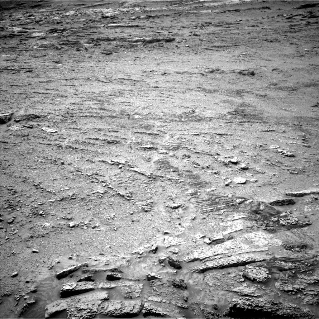 Foto de Marte da câmera NAV_LEFT_B