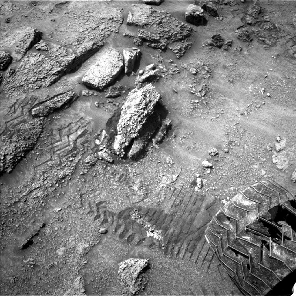 Foto de Marte da câmera NAV_LEFT_B