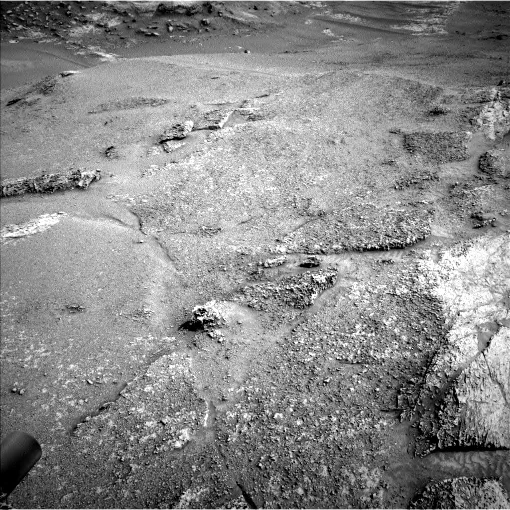 Foto de Marte da câmera NAV_LEFT_B