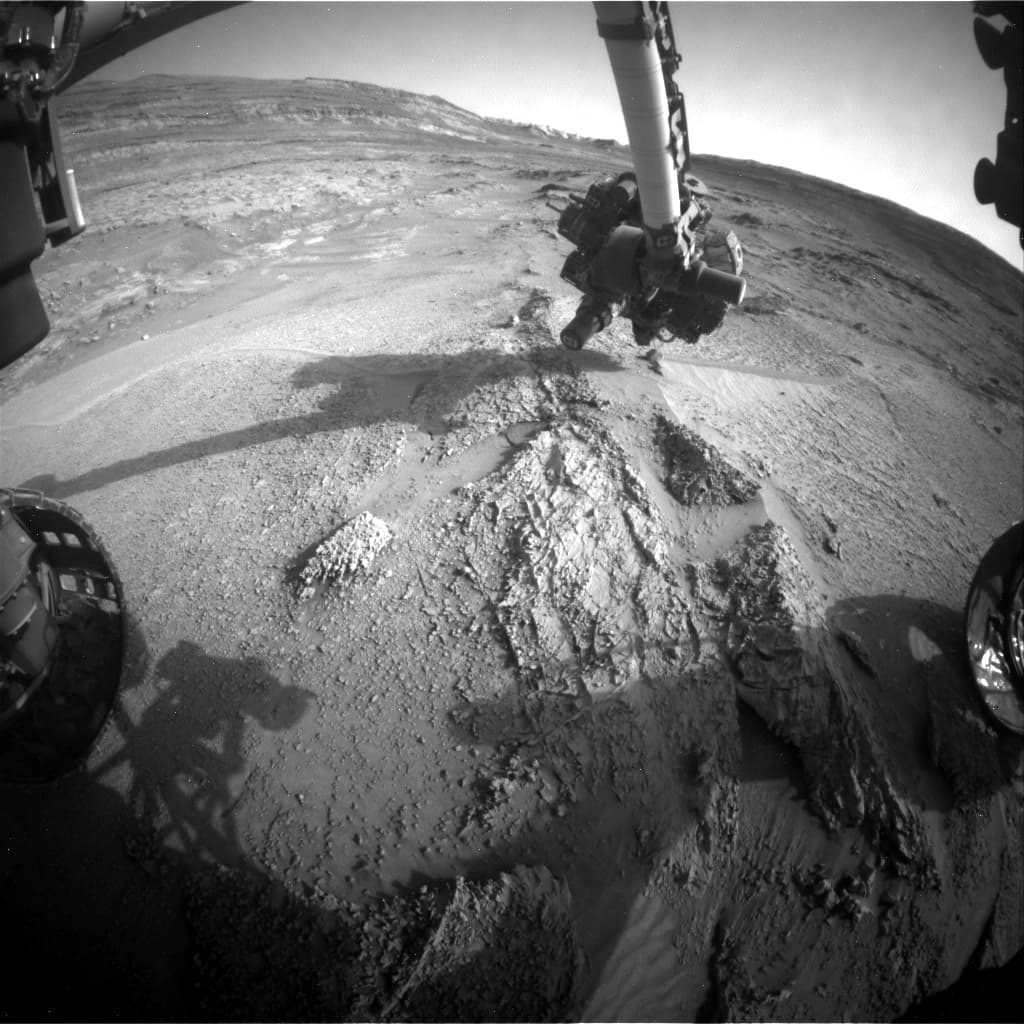 Foto de Marte da câmera FHAZ_LEFT_B