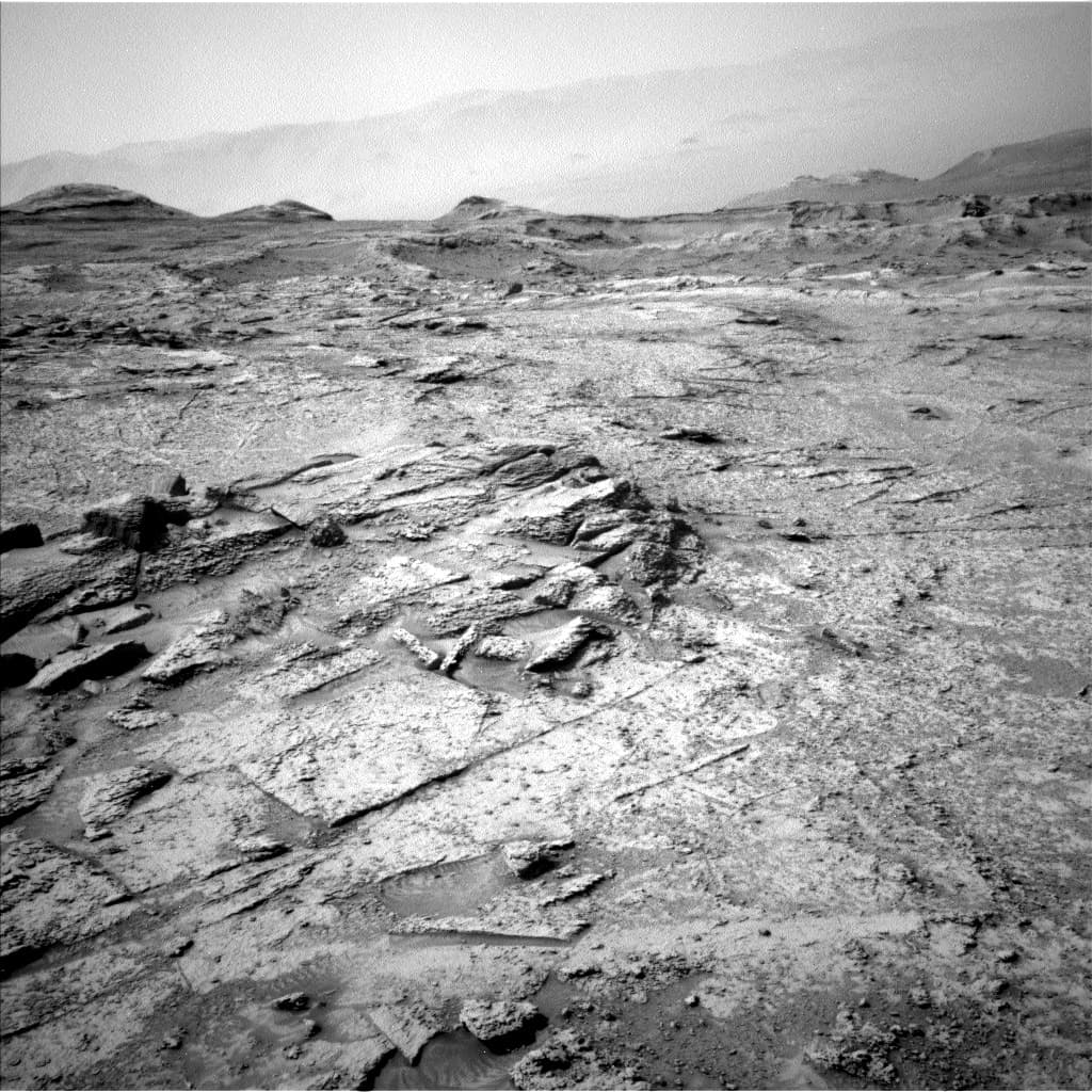 Foto de Marte da câmera NAV_LEFT_B