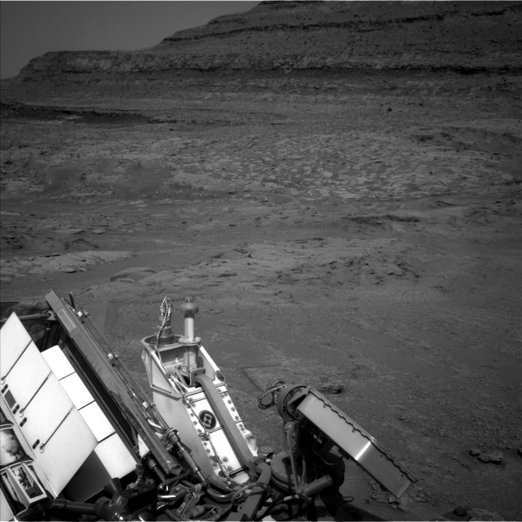 Foto de Marte da câmera NAV_LEFT_B