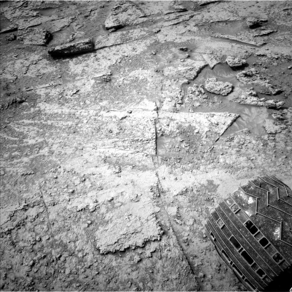 Foto de Marte da câmera NAV_LEFT_B