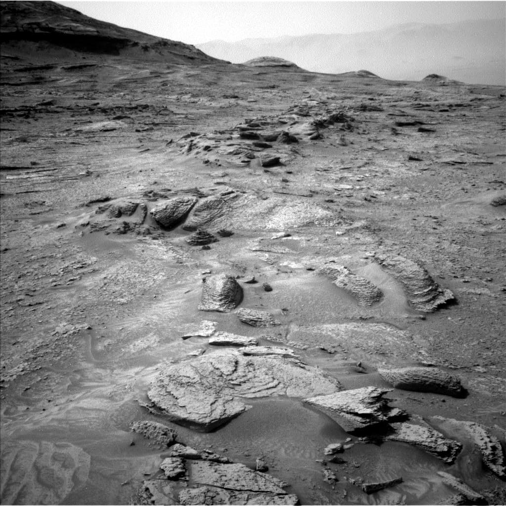 Foto de Marte da câmera NAV_LEFT_B