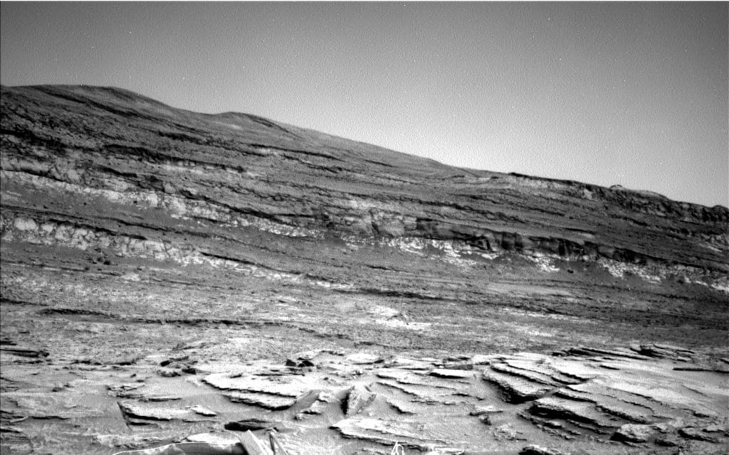 Foto de Marte da câmera NAV_LEFT_B