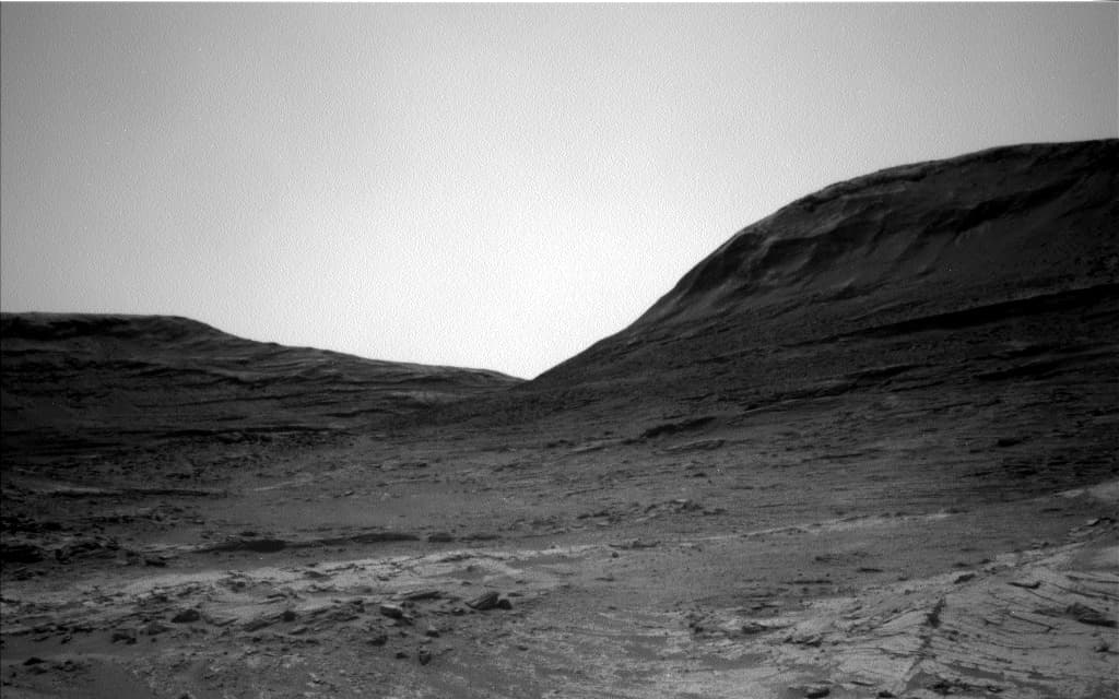 Foto de Marte da câmera NAV_LEFT_B