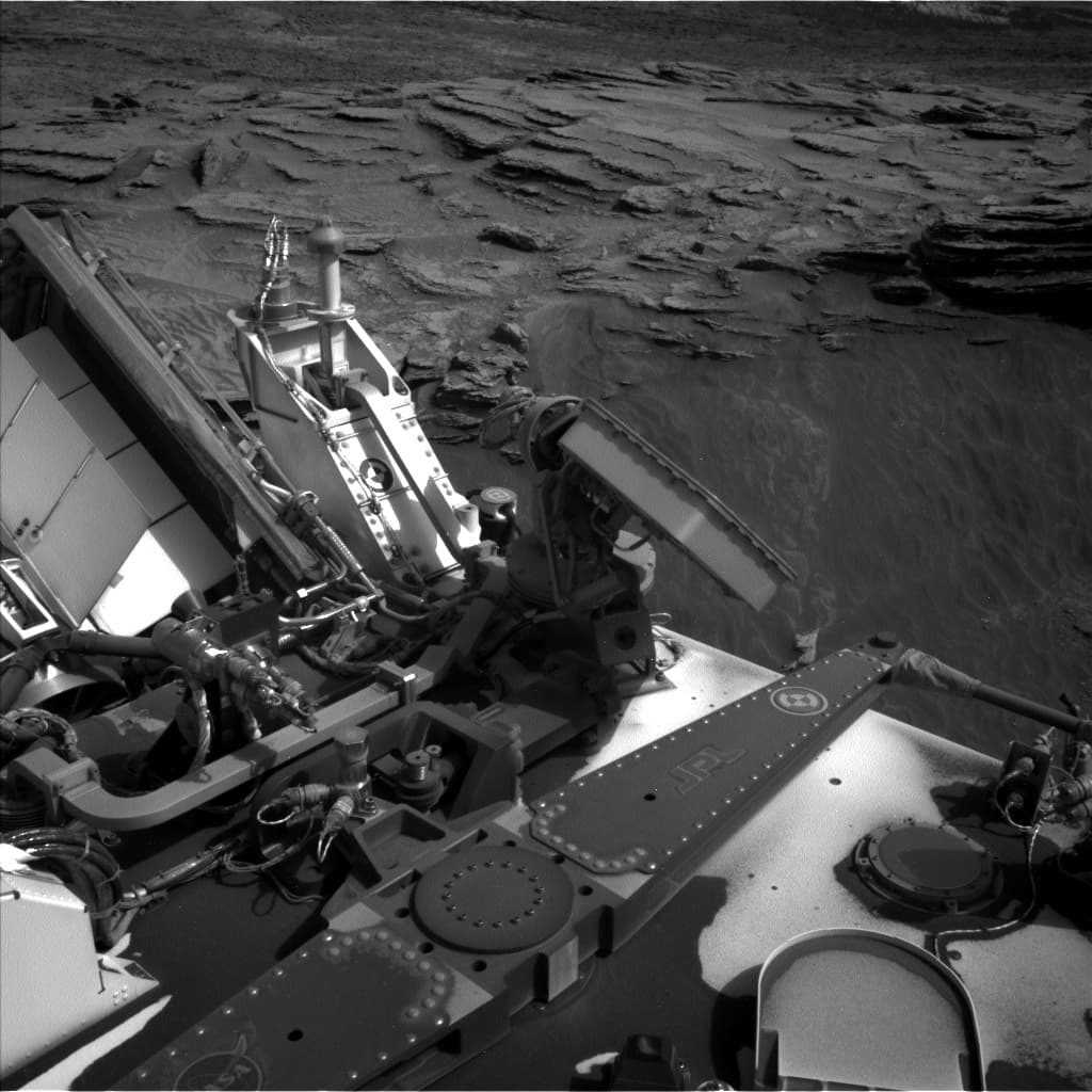 Foto de Marte da câmera NAV_LEFT_B