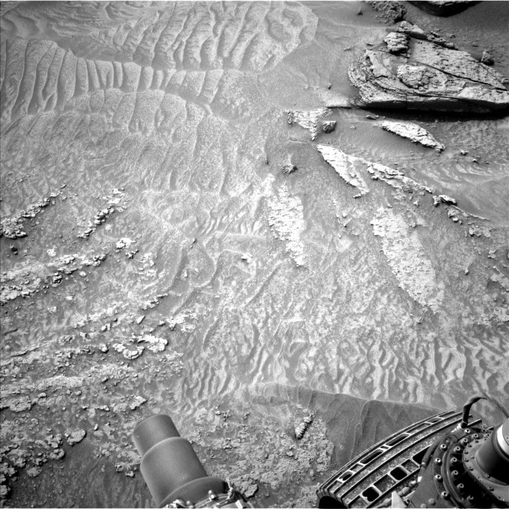 Foto de Marte da câmera NAV_LEFT_B