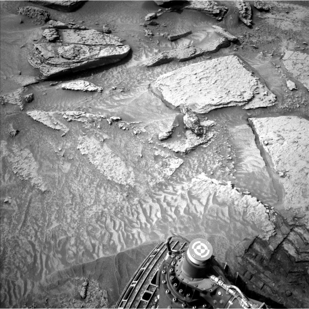 Foto de Marte da câmera NAV_LEFT_B