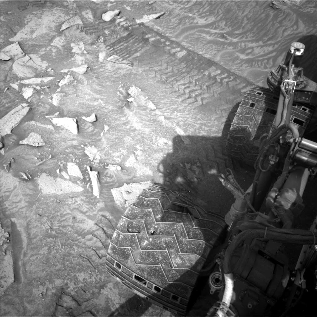 Foto de Marte da câmera NAV_LEFT_B