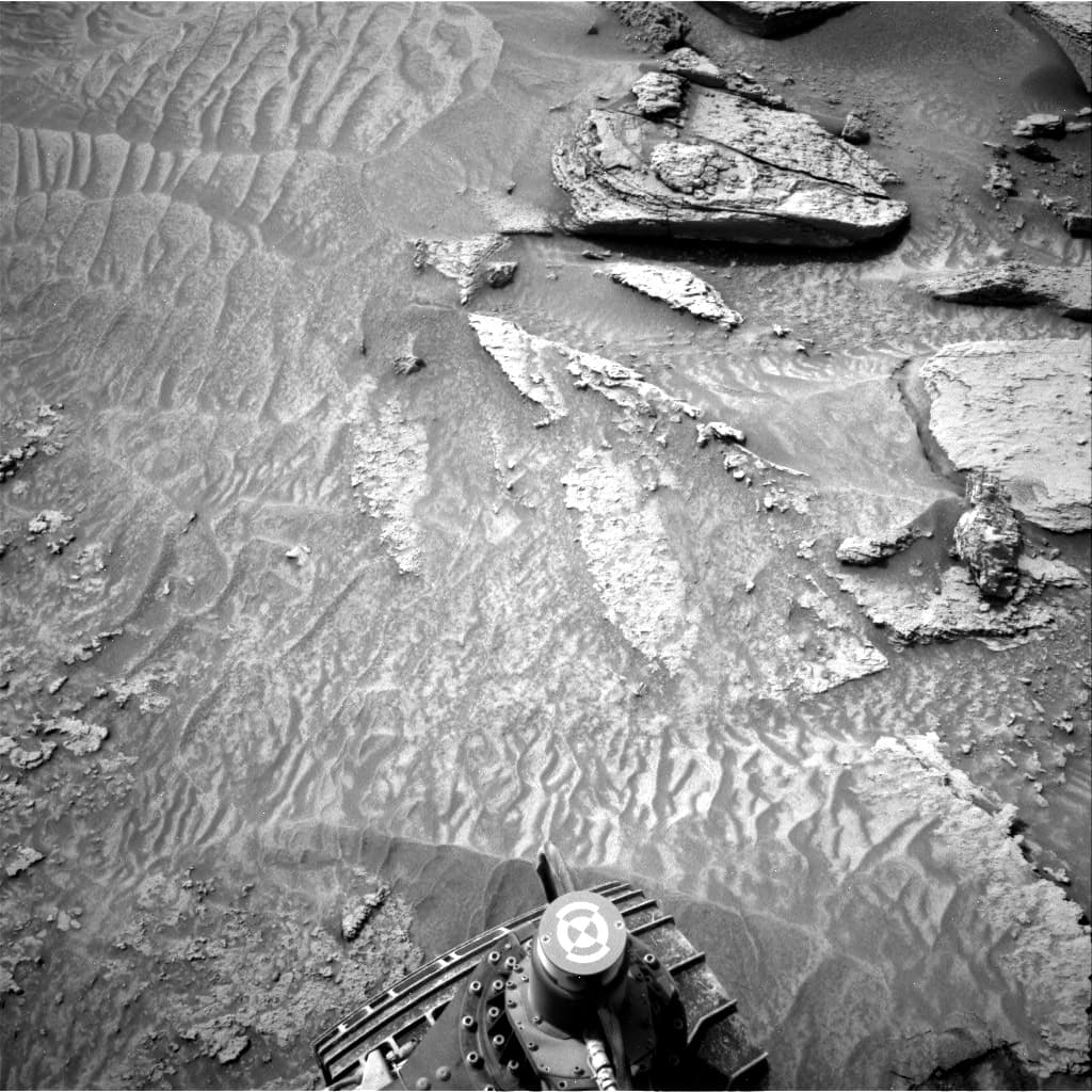 Foto de Marte da câmera NAV_RIGHT_B