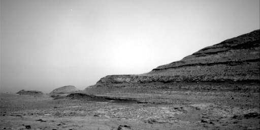 Foto de Marte da câmera NAV_RIGHT_B