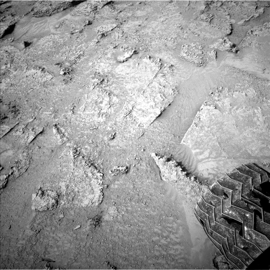 Foto de Marte da câmera NAV_LEFT_B