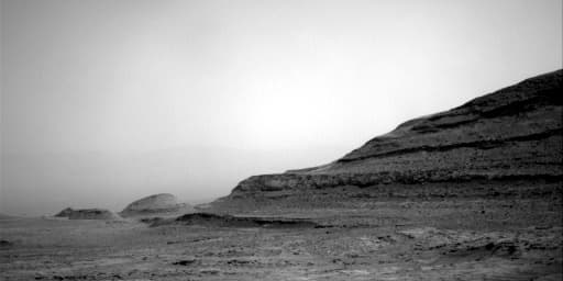 Foto de Marte da câmera NAV_RIGHT_B
