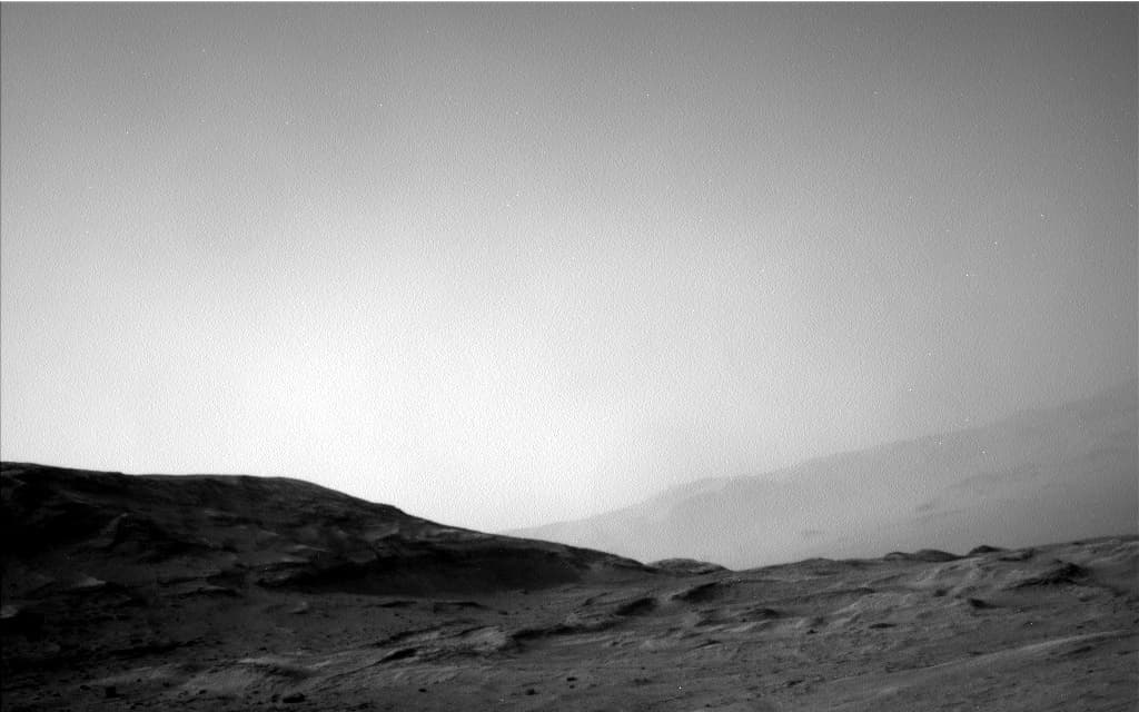 Foto de Marte da câmera NAV_LEFT_B