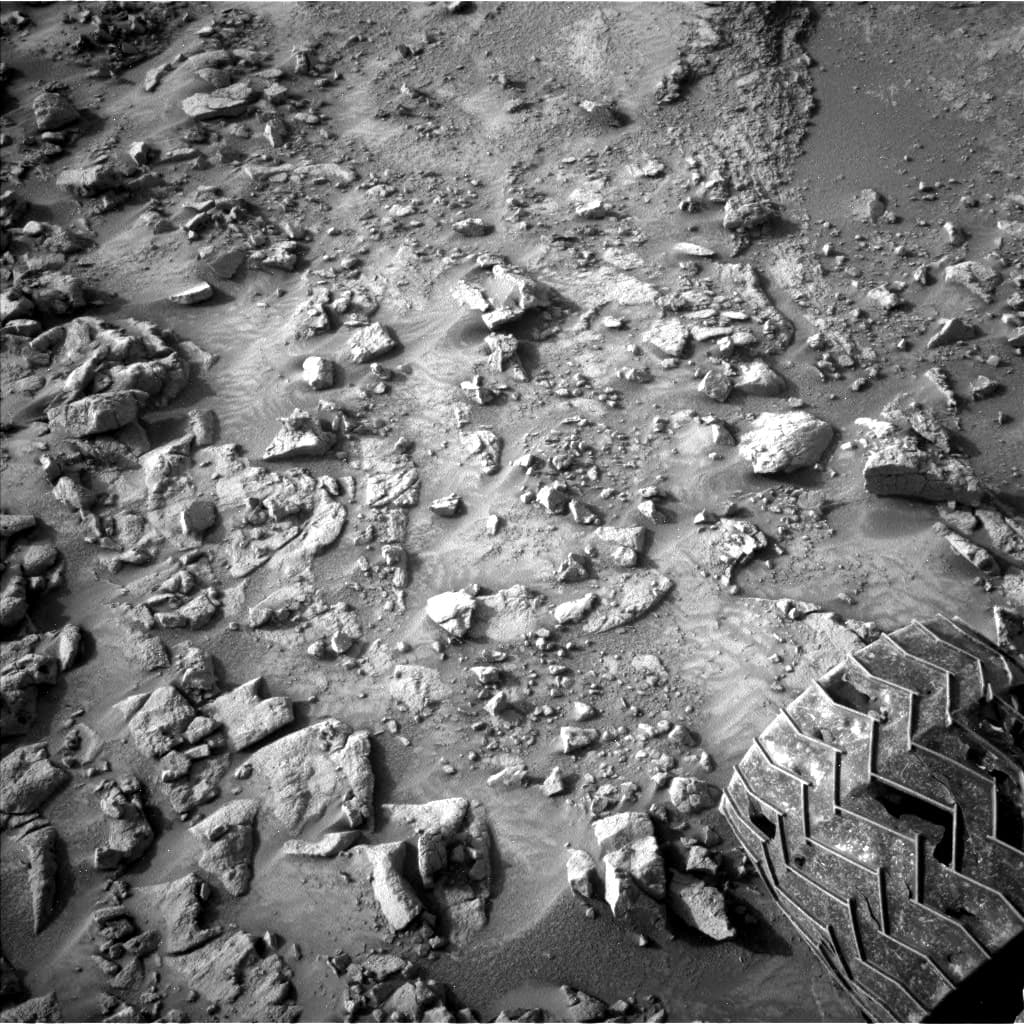 Foto de Marte da câmera NAV_LEFT_B