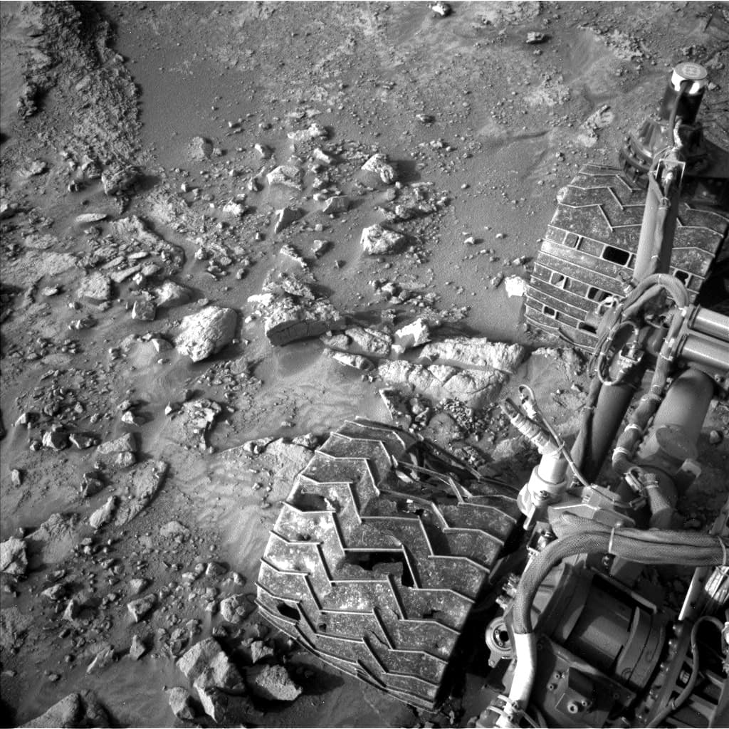 Foto de Marte da câmera NAV_LEFT_B